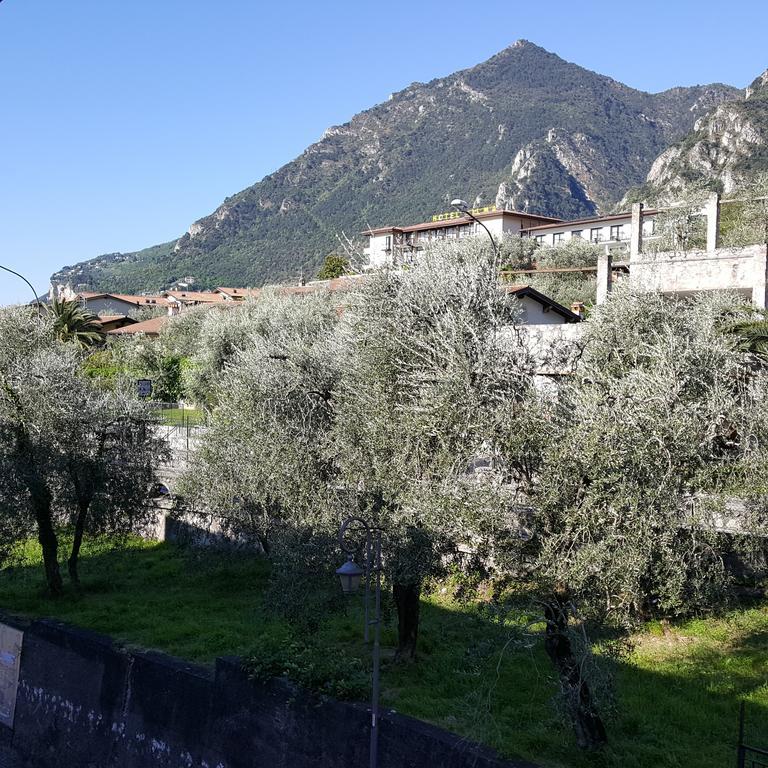 Casa Albergo Sorriso Limone sul Garda Zewnętrze zdjęcie