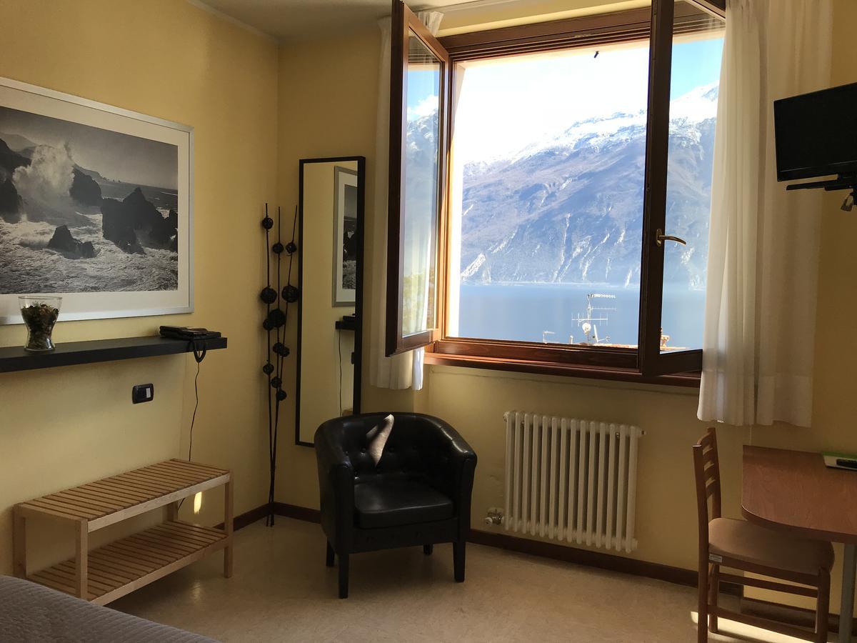 Casa Albergo Sorriso Limone sul Garda Zewnętrze zdjęcie